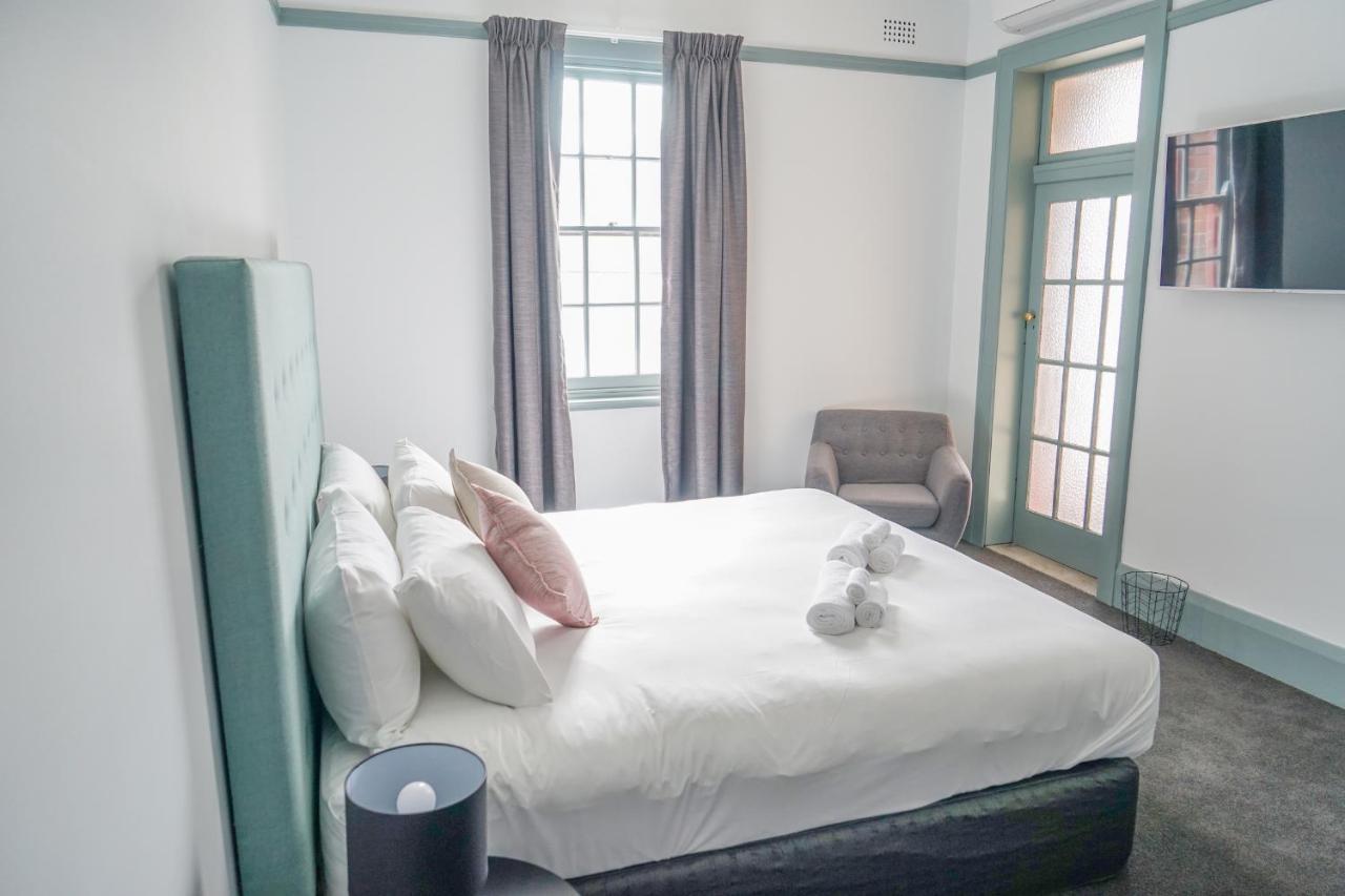 Oasis On Beamish Hotel ซิดนีย์ ภายนอก รูปภาพ