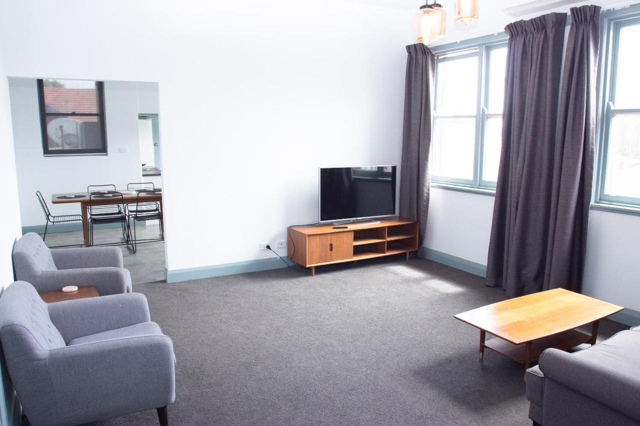 Oasis On Beamish Hotel ซิดนีย์ ภายนอก รูปภาพ